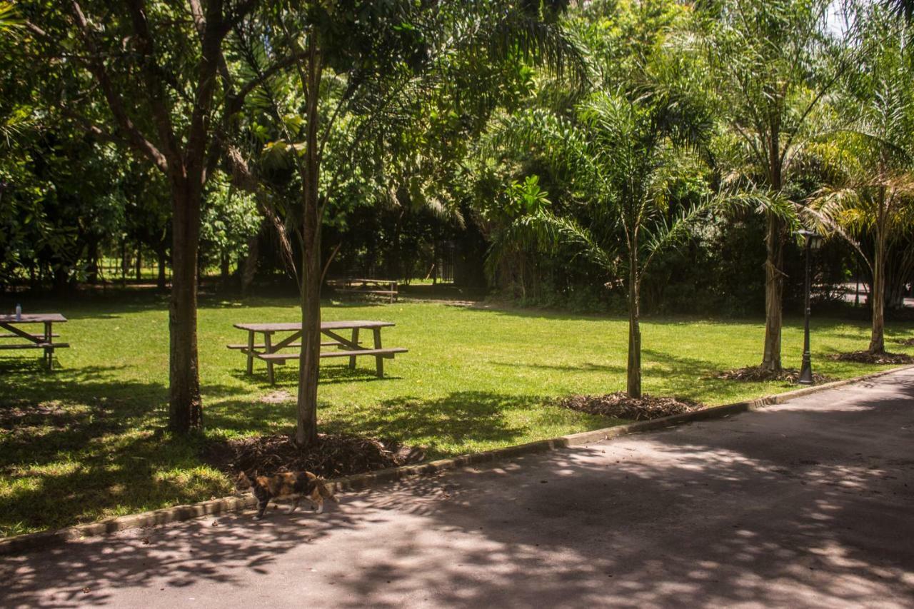 Waterfalls Hotel Lusaka Luaran gambar